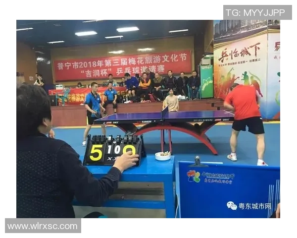 深圳宝安足球明星赛激情开赛球迷共聚一堂见证精彩对决