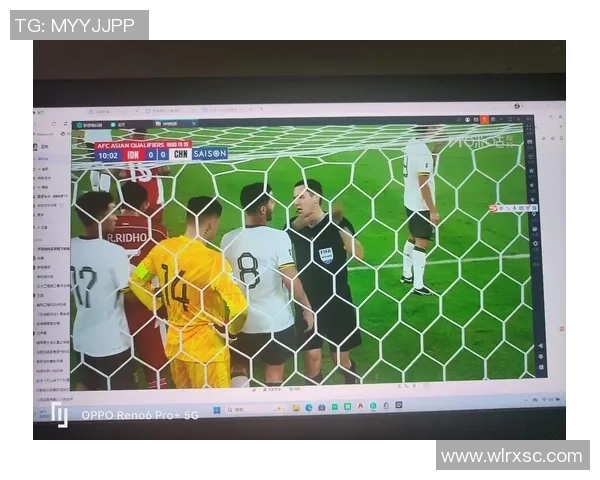 足球明星个人抖音精彩瞬间合集揭秘他们的训练生活与场外趣事