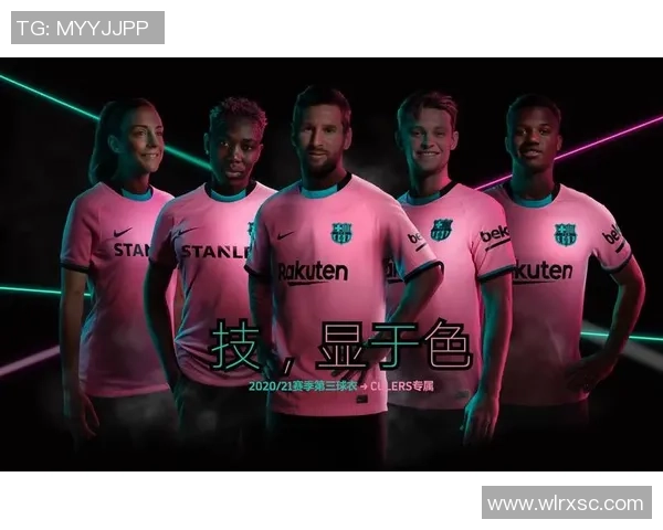 足球明星的壁纸选择揭秘你绝对想不到的风格与灵感来源