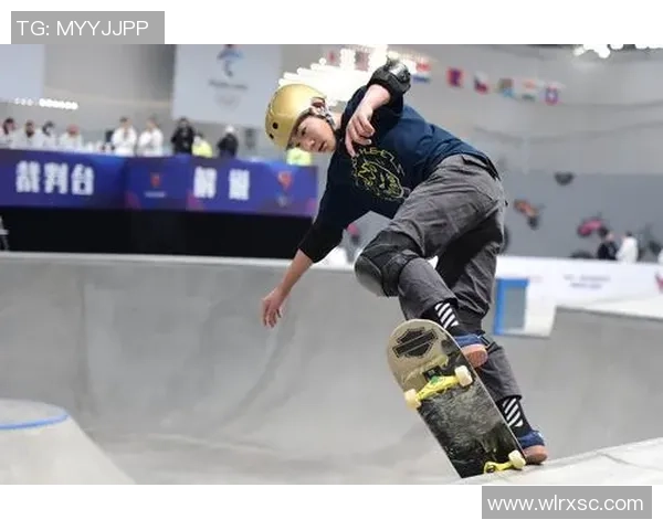 世界攀岩锦标赛特别报道：成都滑板队的成长故事