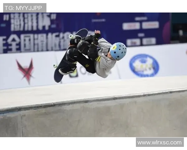 专业解读：南京滑板队的包夹打法